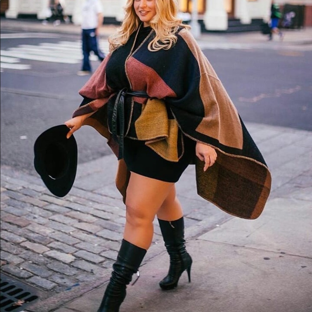 150.  Color Block Ruana Wrap Poncho - Picture 3 of 4